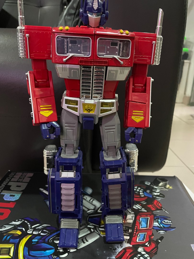 Optimus Prime, Hobbies & Toys, Toys & Games on Carousell