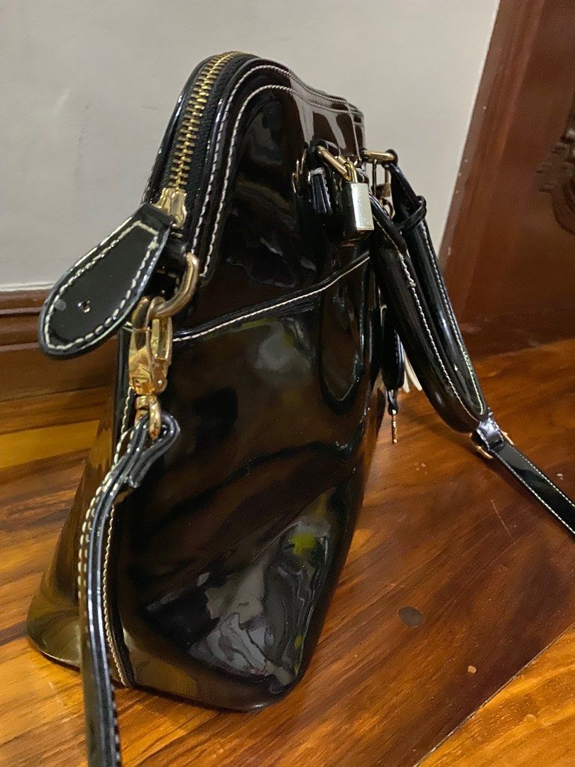 Authentic Paul's Boutique Black Patent Alma Bag, Luxury, Bags & Wallets on  Carousell