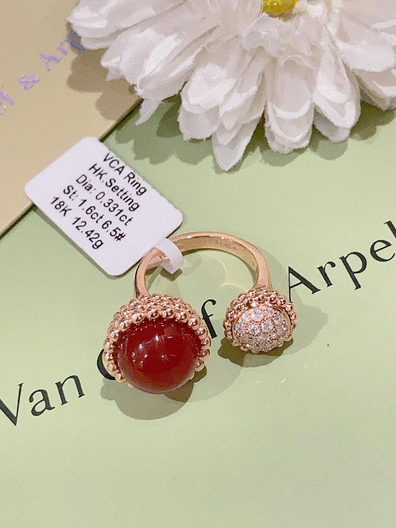 Vca carnelian outlet ring