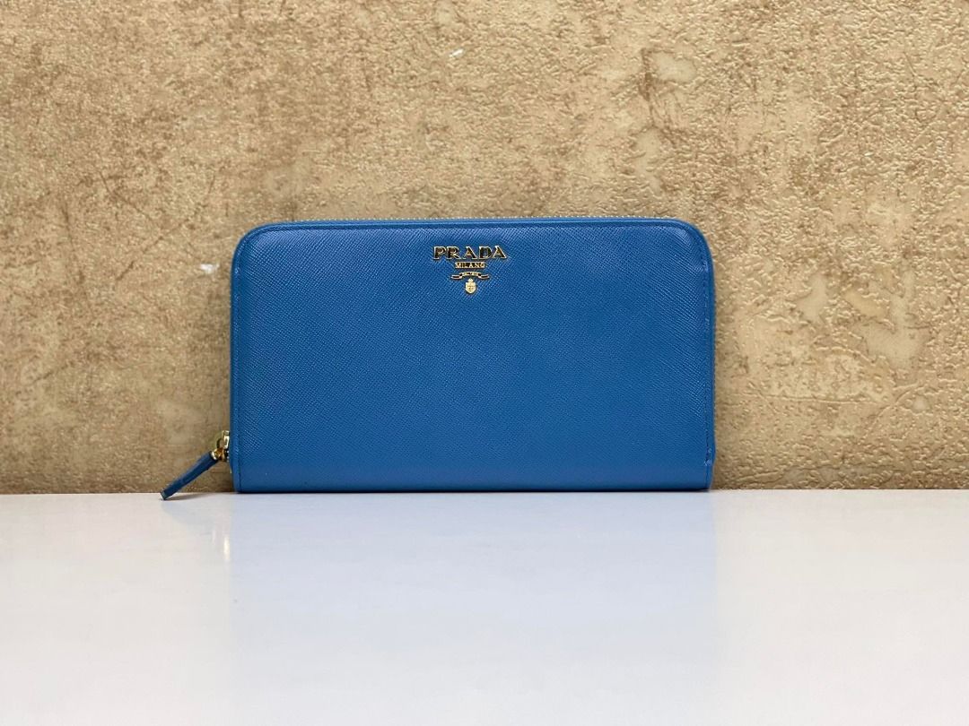 Prada 1m0506 deals