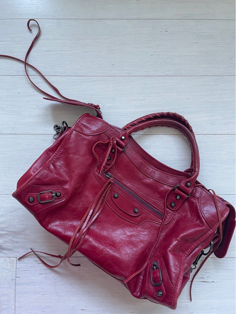 Pre owned balenciaga hotsell