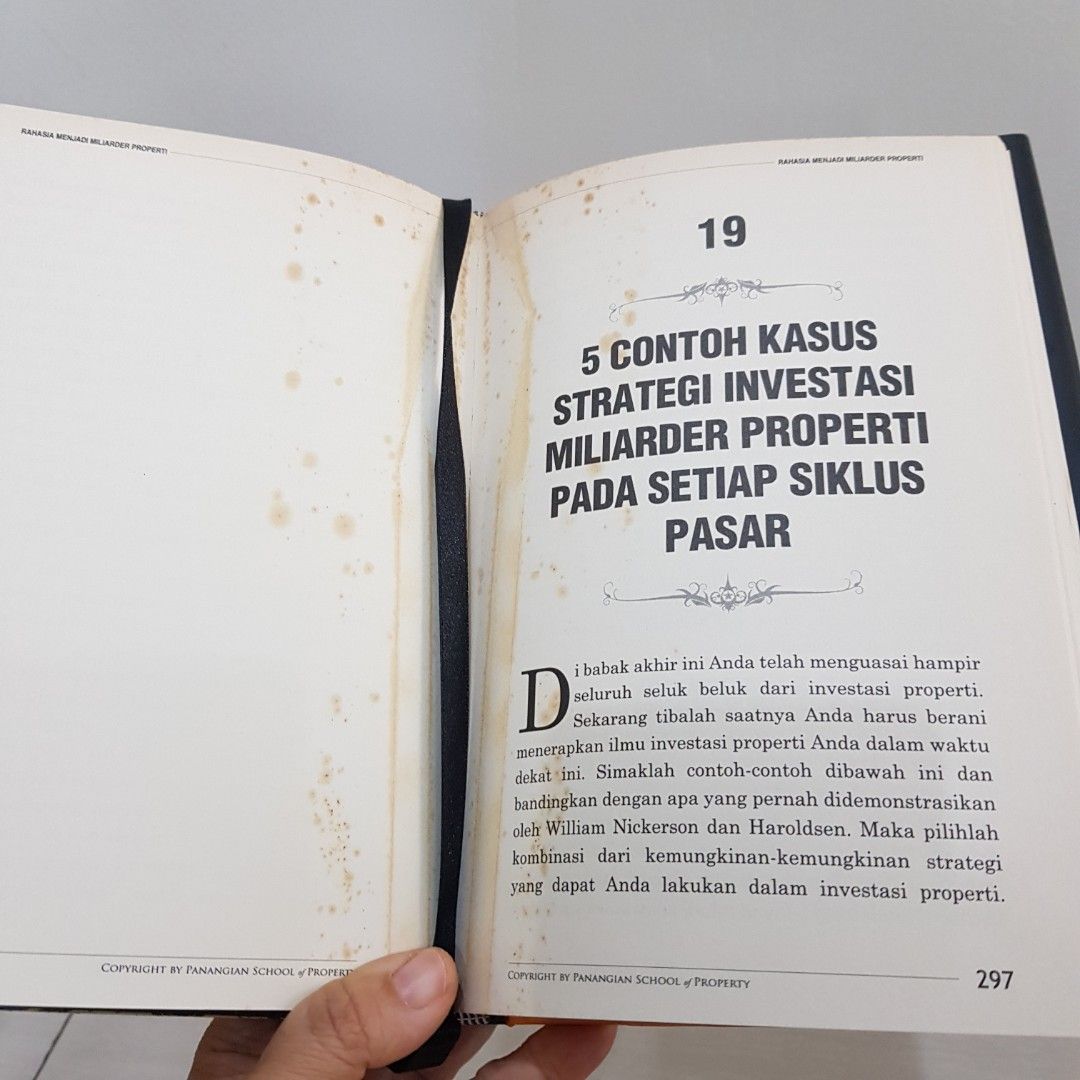 Rahasia Menjadi Miliarder Properti Panangian Simanungkalit, Buku