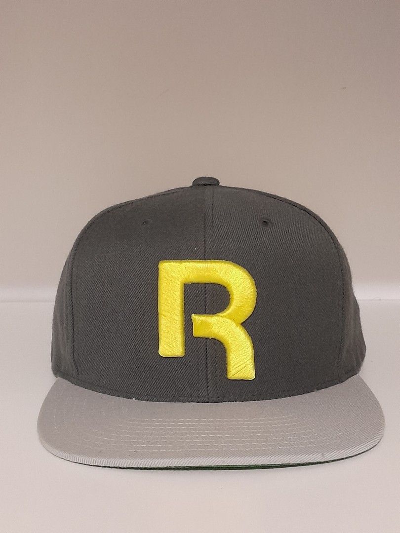 Reebok snapback store