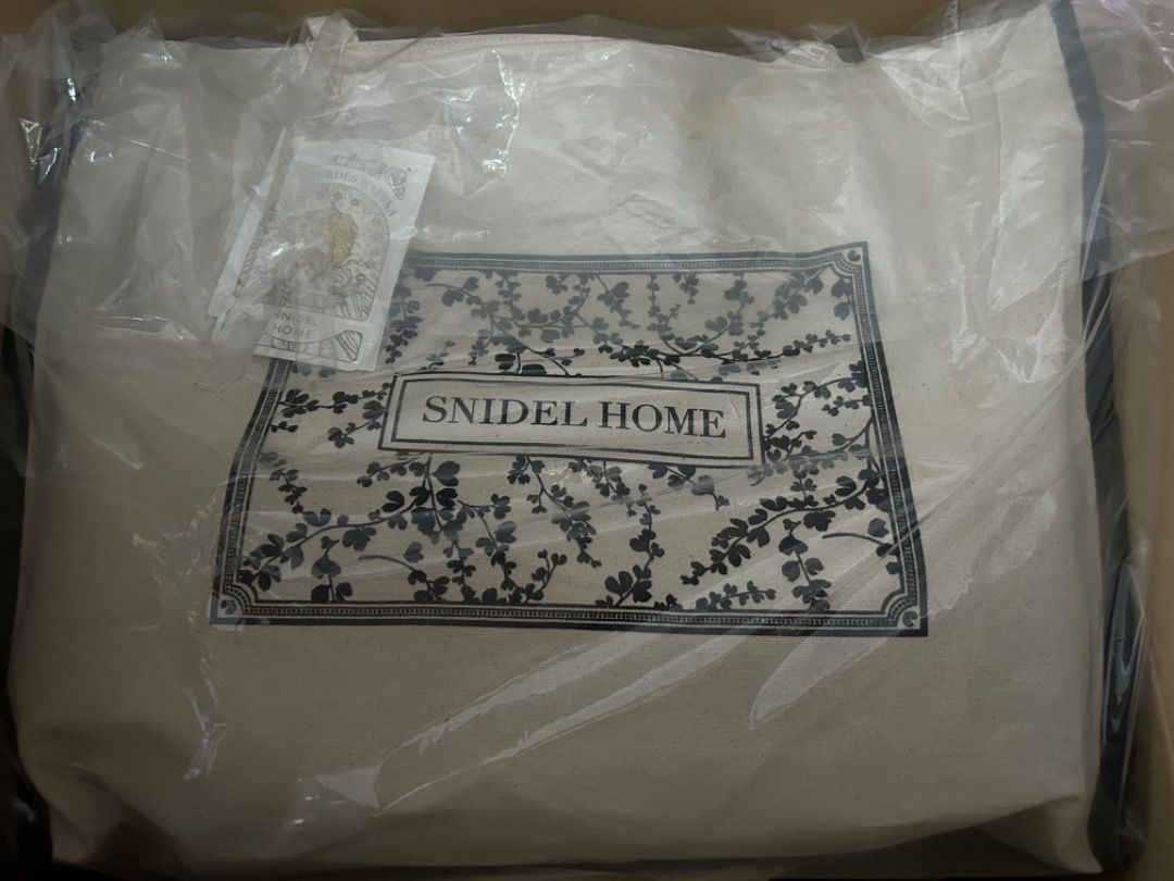 日本SNIDEL HOME 福袋2023(衣服包裝未開), 女裝, 上衣, 襯衫- Carousell