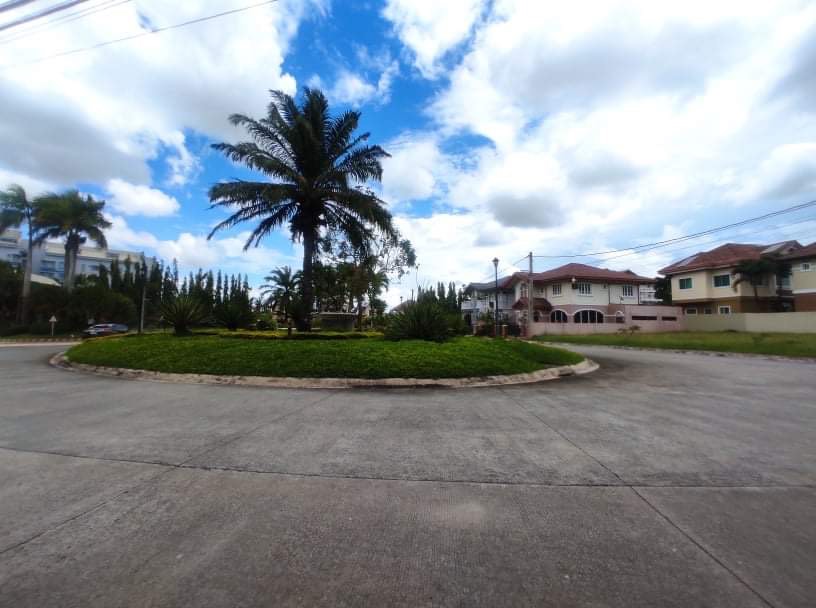 South Forbes Villas Lot Silang Cavite, Property, For Sale, Lot on Carousell