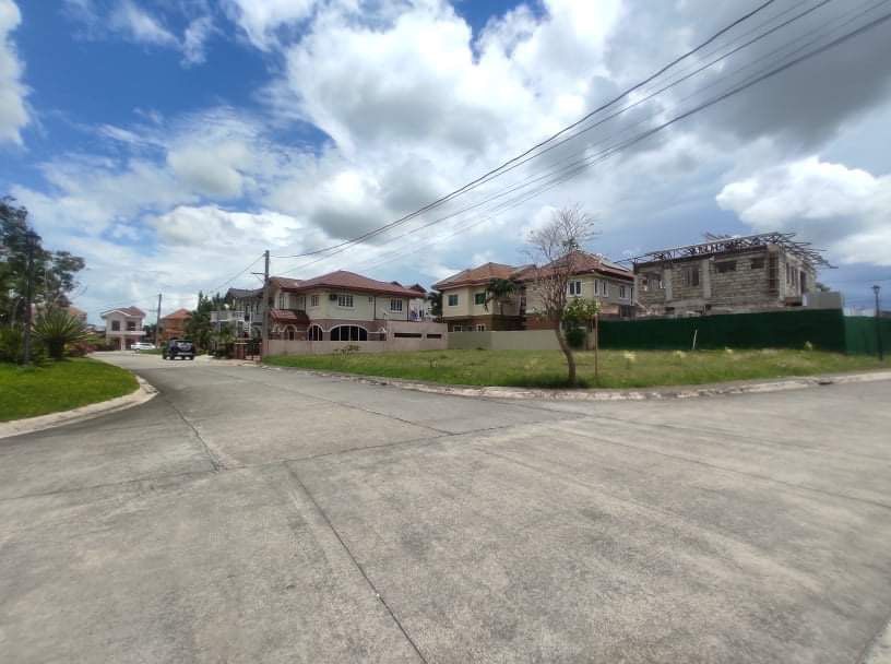 South Forbes Villas Lot Silang Cavite, Property, For Sale, Lot on Carousell