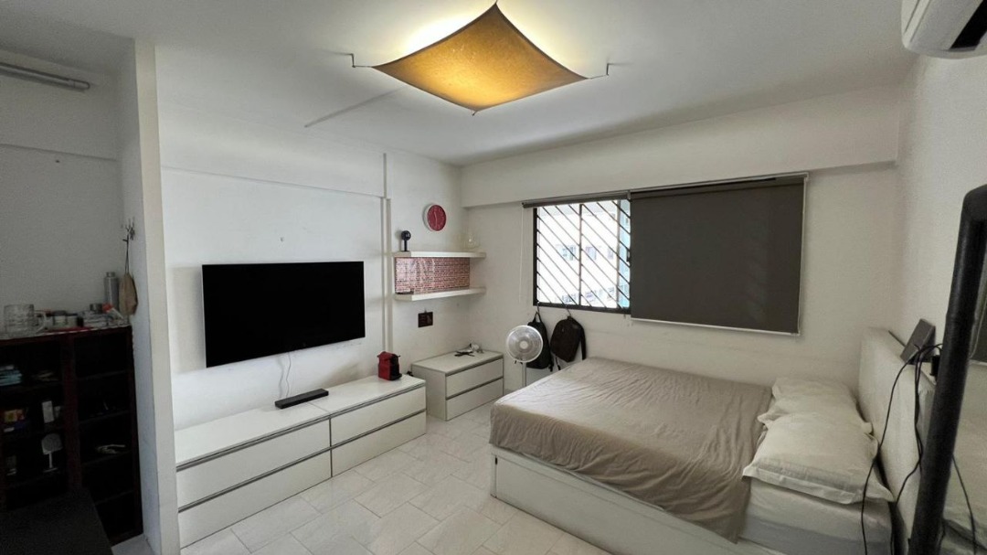 (Category: ) located in . Submitted by flopdworld (Listing ID 1210537970, Image 1). Description: .