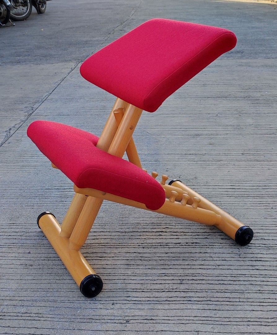 Stokke Varier Multi Balans Ergonomic Chair by Peter Opsvik Kneeling