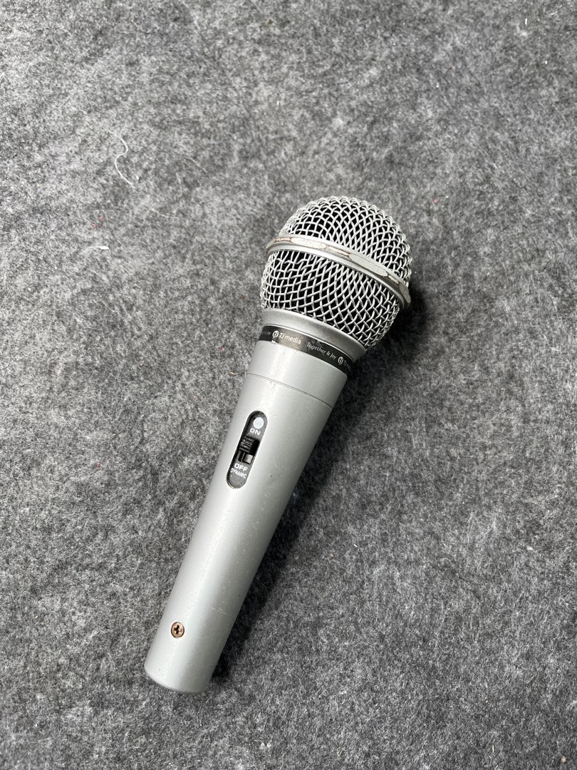 TJ Media Dynamic Microphone, Audio, Microphones on Carousell