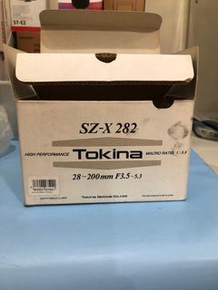 Tokina 28-200mm f3.5-5.3 ( YASHICA CONTAX)