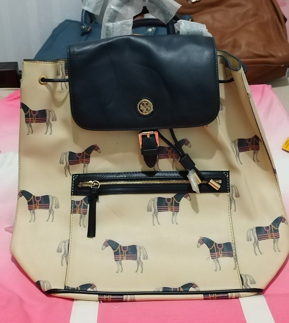 Tory Burch Horse Backpack (Category: Luxury Bags & Wallets) located in Caloocan City. Submitted by theaffordablebags1228 (Listing ID 1210437484, Image 1). Description: .