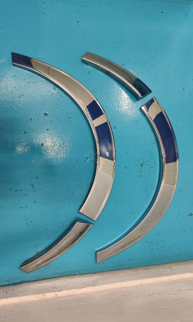 Toyota Hiace Chrome Fender / Tyre Guard / Hiace Chrome / Hiace ...