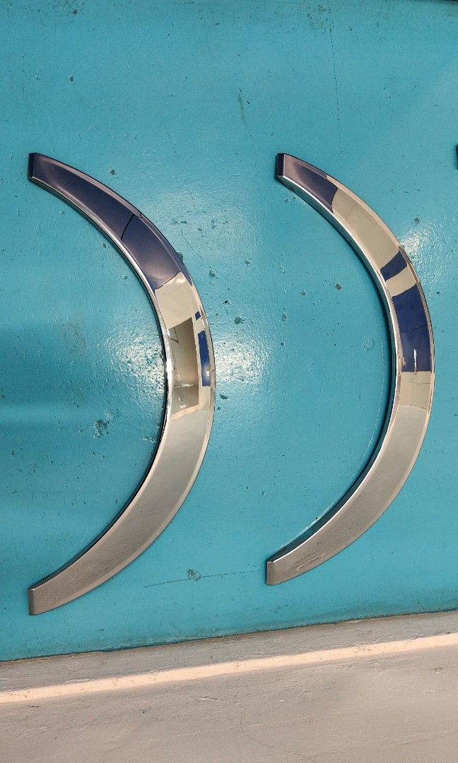 Toyota Hiace Chrome Fender / Tyre Guard / Hiace Chrome / Hiace ...