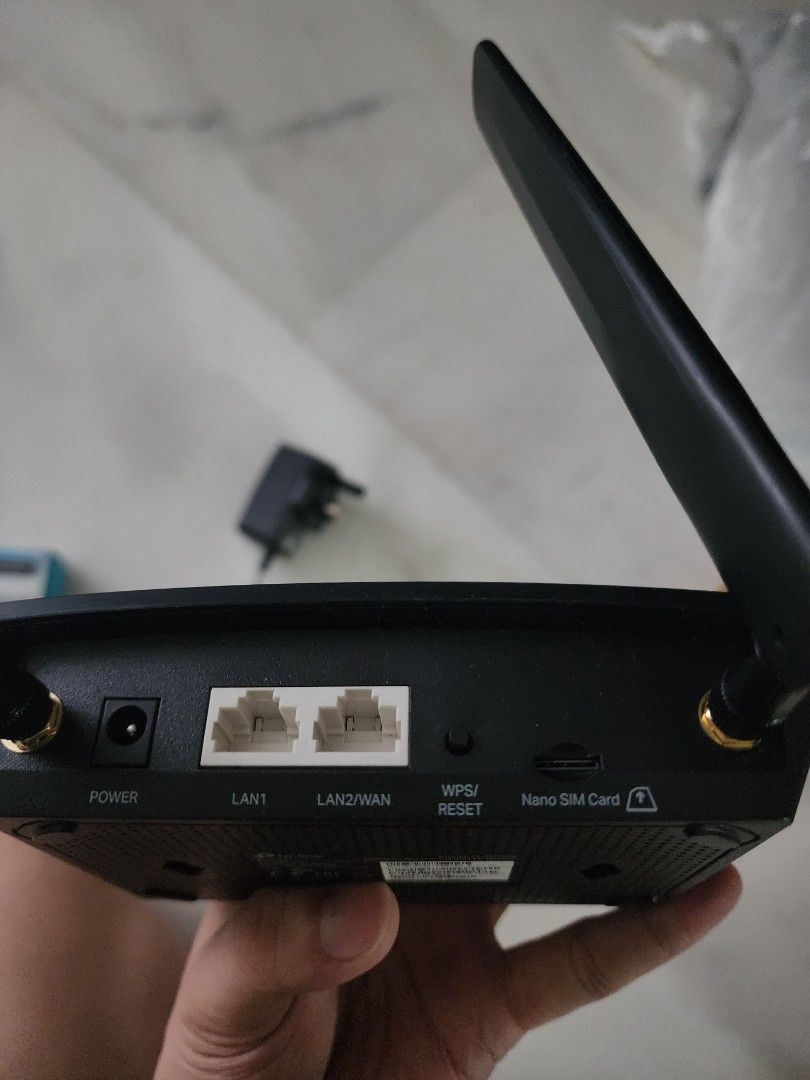 Tp-link TL-MR100 4G lte router, Computers & Tech, Parts & Accessories ...