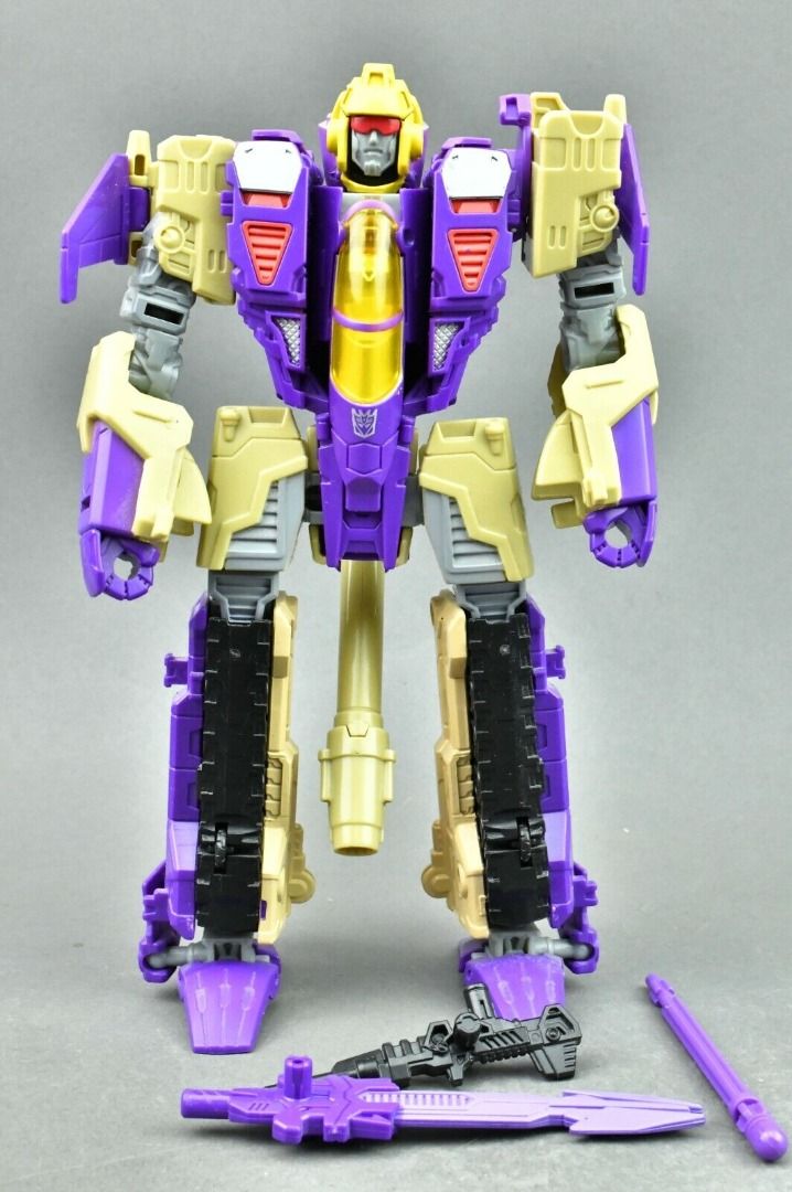 Transformers generations shop blitzwing