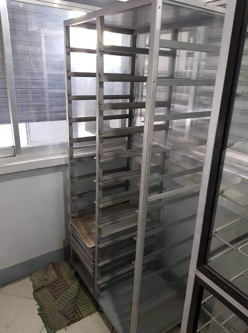 Tray Rack 30 cap (others) (Category: Bakeware) located in Quezon City. Submitted by Eyyy30 (Listing ID 1210523511, Image 1). Description: Tray rack 30Cap. with Plantsa 30pcs w/ kababayan trays and other baking equipments. *Kindly check other baking equipment, negotiable pag marami. RFS: wala na magaasikaso bakery Novaliches QC.