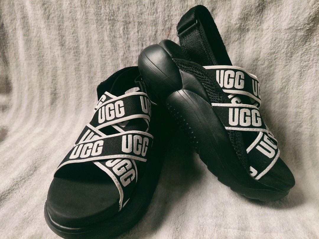 UGG La Cloud Women Sandal Black Women s Fashion Footwear