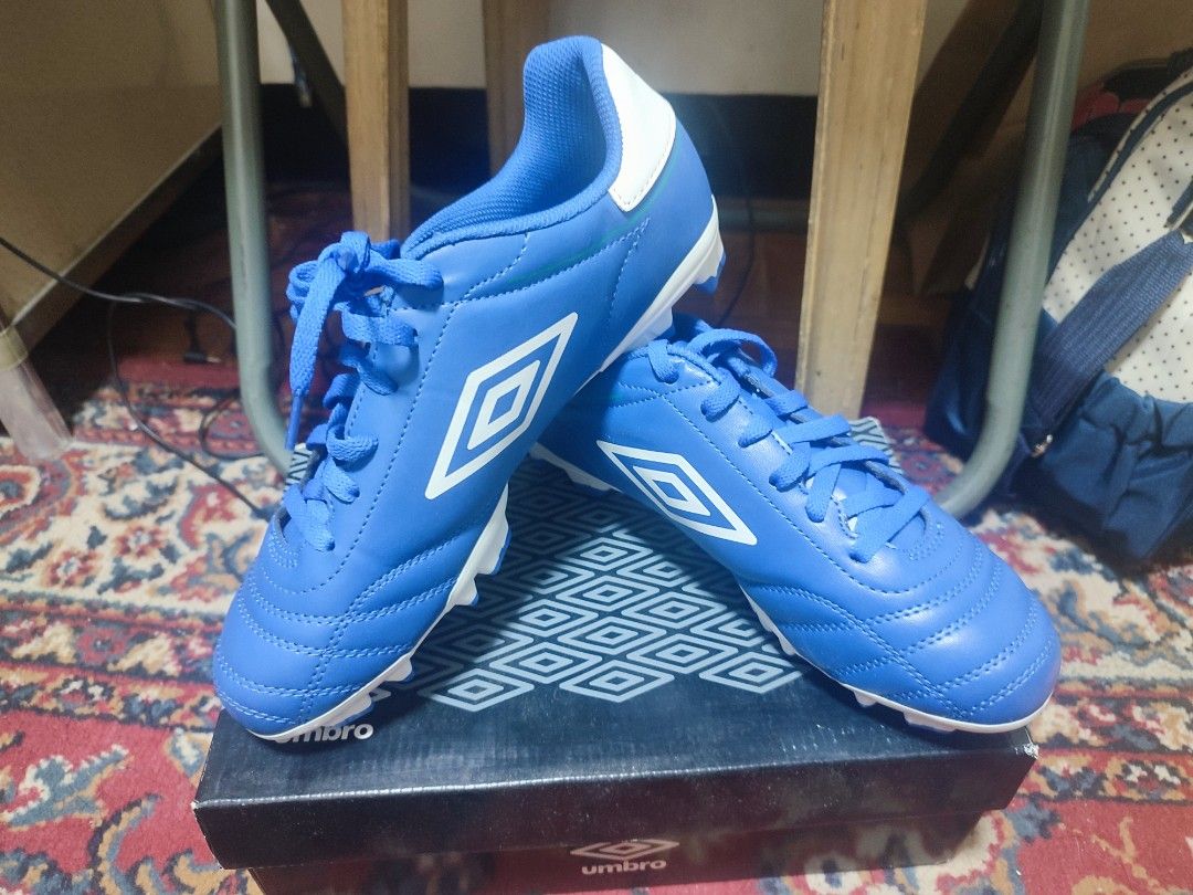 Umbro outlet soccer gear