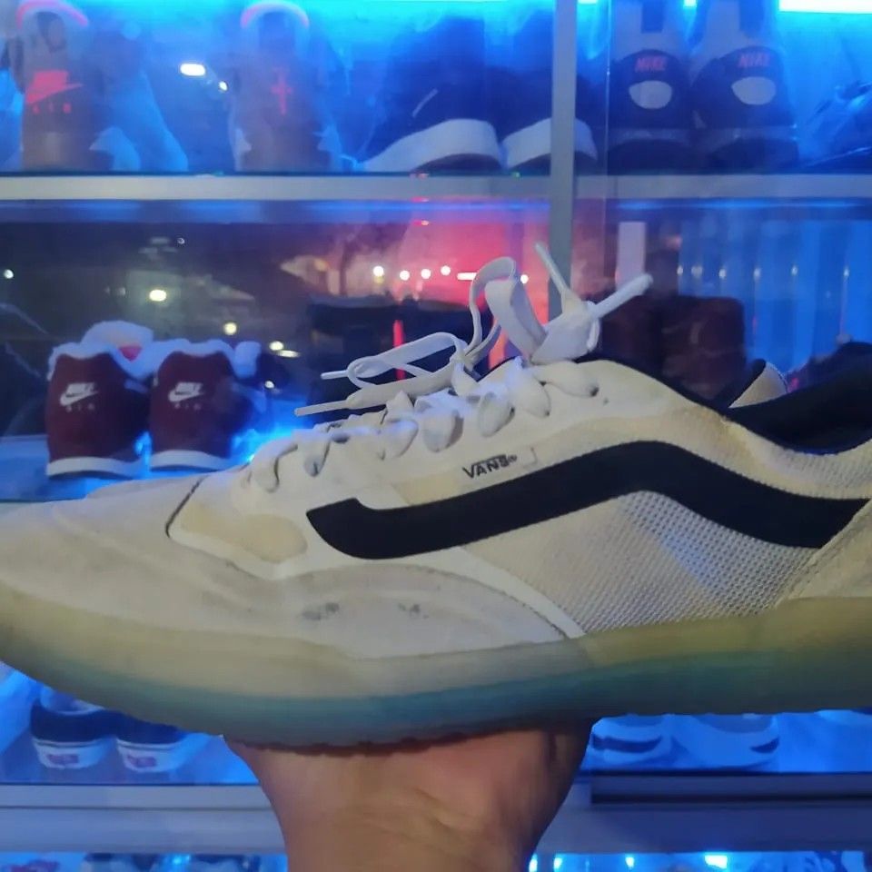 anthony van engelen dc shoes