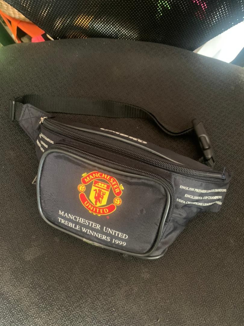 Umbro best sale fanny pack