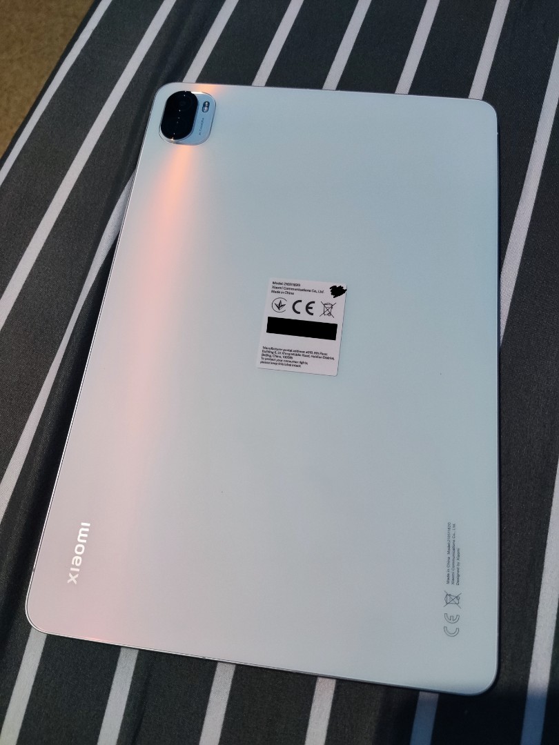 Xiaomi Pad 5 Pearl White (6GB RAM + 256GB) with Original Xiaomi