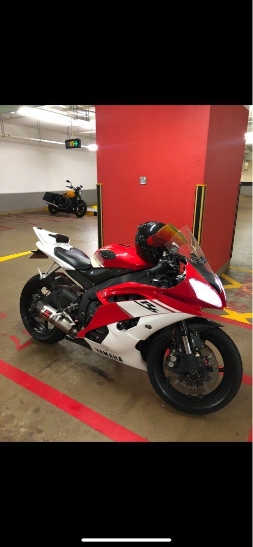 Yamaha R6 full plastics fairing set, Motorcycles, Motorcycle