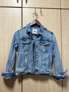 (Category: ) located in . Submitted by everythingyouneed___88 (Listing ID 1210469638, Image 1). Description: .