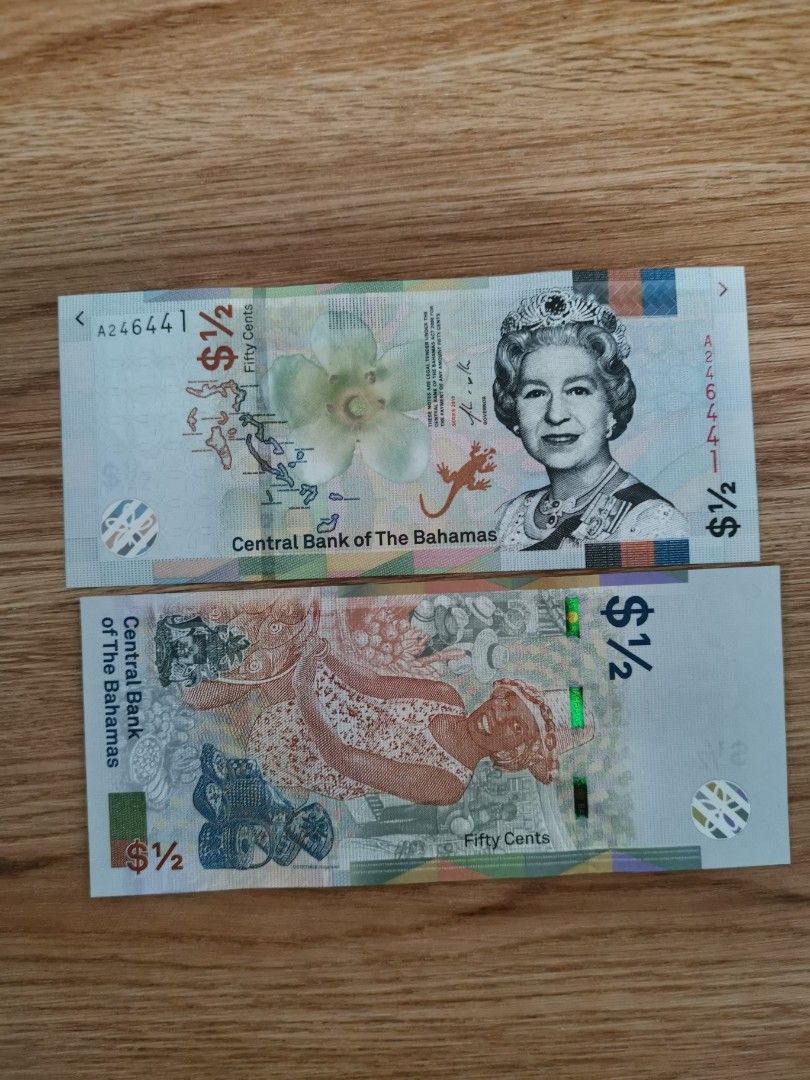 Zimbabwe 2 & 5, Bahamas 1/2, Japan 100 yen, Kuwait 1 Dinar, RMB 1,  12生肖纪念钞，Mongolia Sets, Hobbies & Toys, Memorabilia & Collectibles, Currency  on Carousell