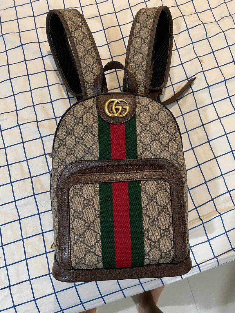 Gucci hotsell backpack box
