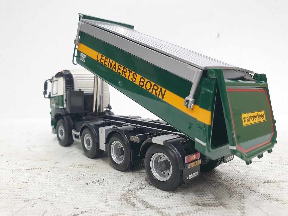 1:50 VOLVO FMX DAY CAB 8X8 TIPPER TRUCK LEENAERTS BORN, Hobbies