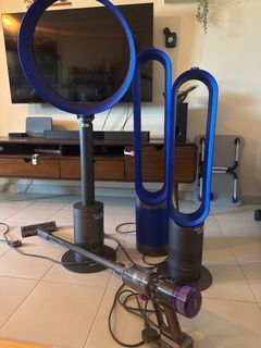 3 dyson fan plus dyson lightweight vacuum 1.5kg !