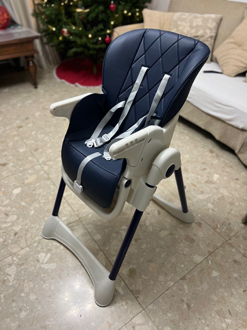 High chair that leans back 2025