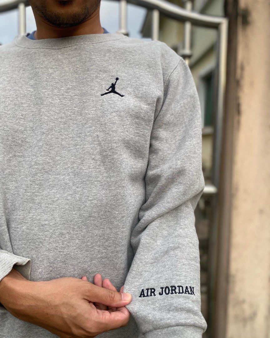 Jordan sales grey sweatshirt