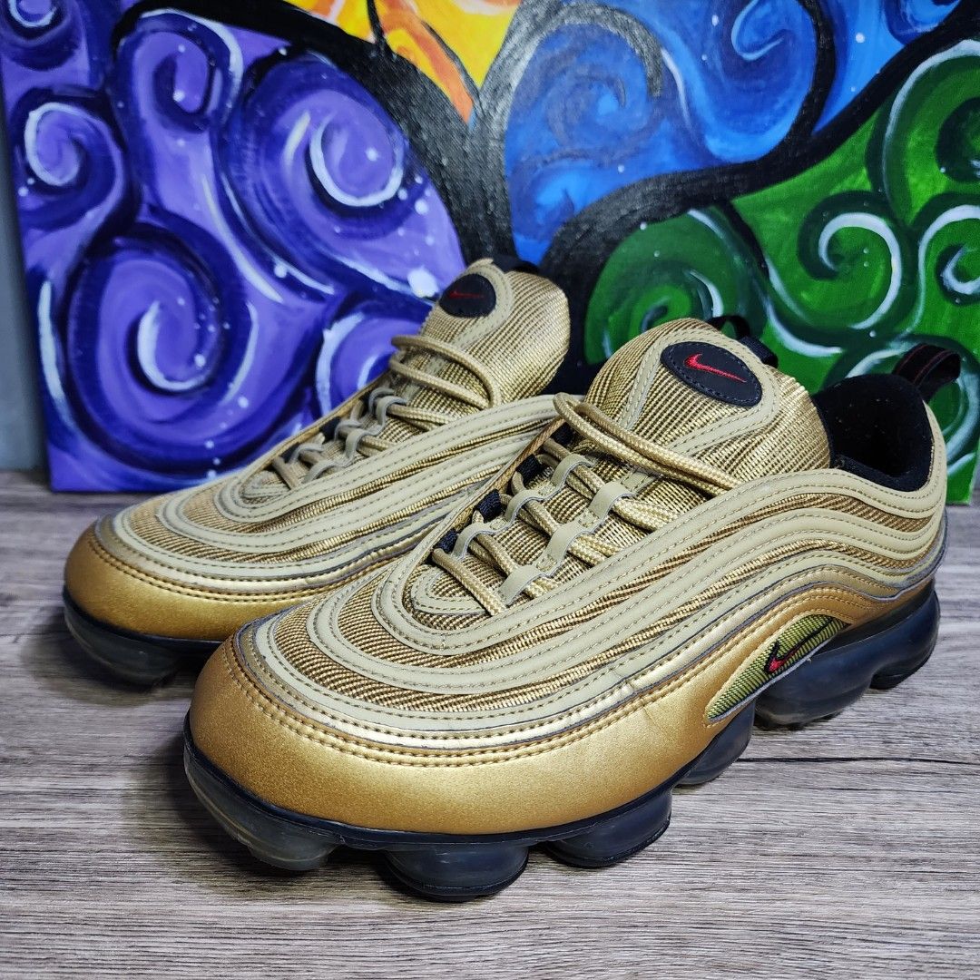 Nike Vapormax '97 Metallic Gold size mens, Men's Fashion, Footwear, Sneakers on Carousell