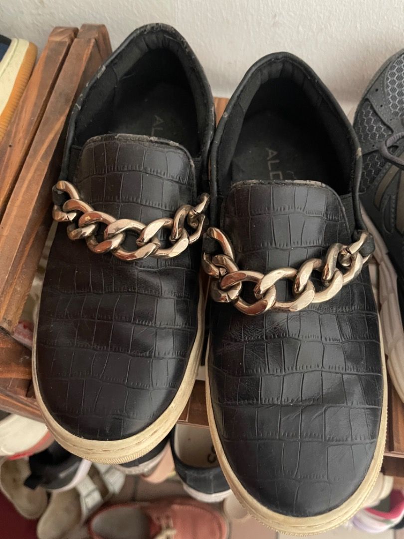 Aldo Croc Embossed Gold Chain Black Slip Ons Sneakers Women s