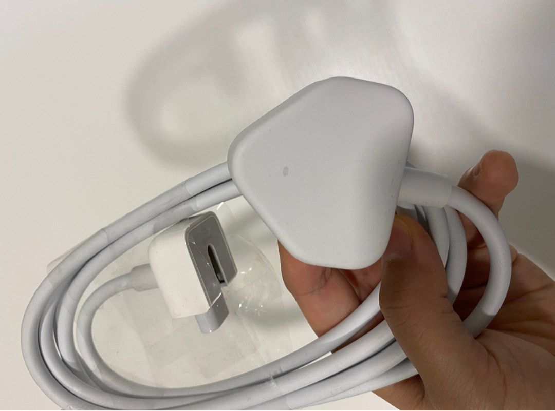 Apple MacBook extension wire Brand New, Computers & Tech, Parts