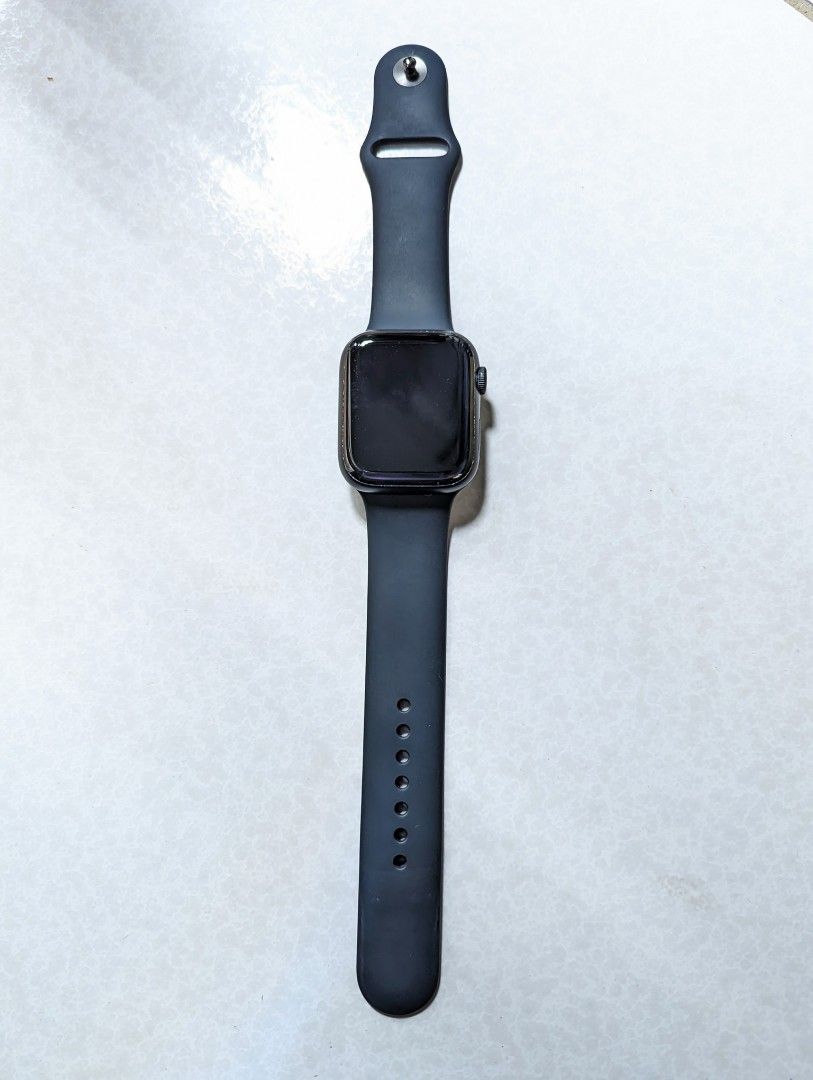 Apple watch series 7 GPS (二手, 手機及配件, 智慧穿戴裝置及智慧手錶