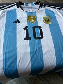 Argentina Home Authentic Kit #10 Lionel Messi (BNWT), Men's Fashion,  Activewear on Carousell