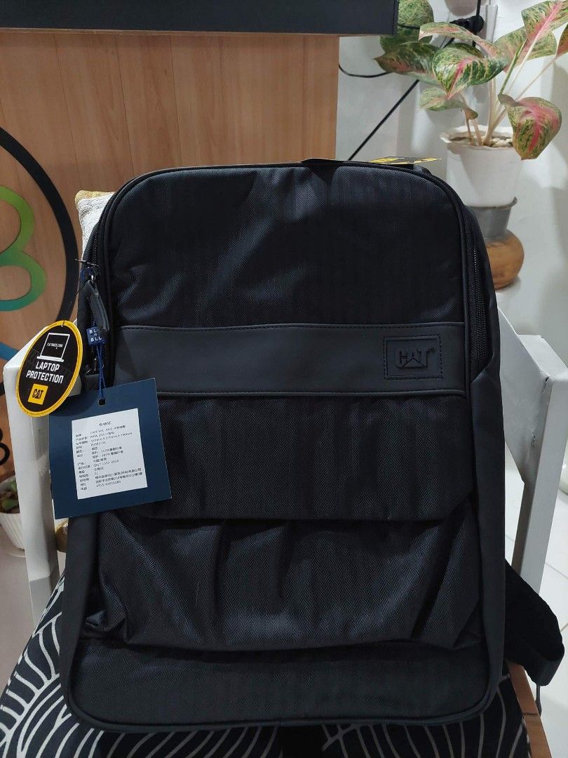 Authentic Cat Bags Laptop Bag (Category: Laptop Bags & Sleeves) located in Baliuag. Submitted by oddcrystal_31f5f5 (Listing ID 1207067730, Image 1). Description: This is Authentic Cat Bags Laptop Bag pm for more details sf is shoulder by buyer.