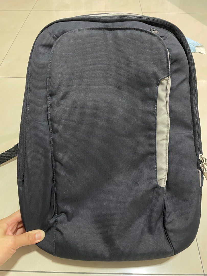 Aggregate 144+ belkin backpack laptop bag best - xkldase.edu.vn