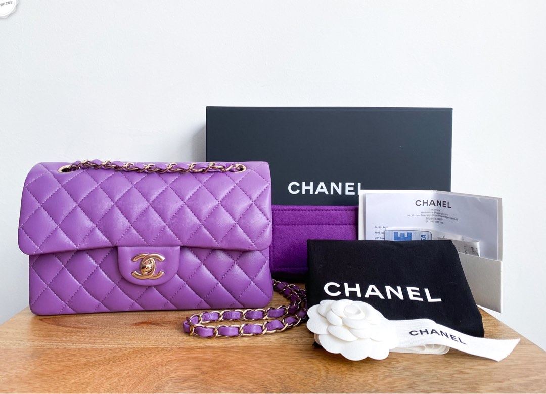 [Below Retail] Chanel 22P Small Classic Flap Purple, Luxury, Bags & Wallets  on Carousell