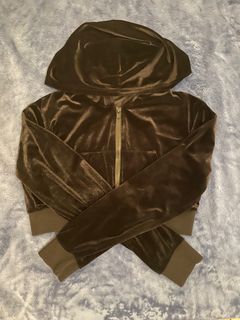 Black velvet track set