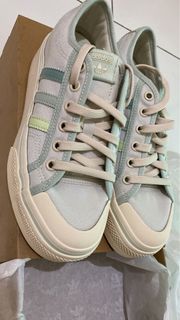 BNIB ADIDAS ORIGINALS NIZZA PLATFORM SNEAKERS