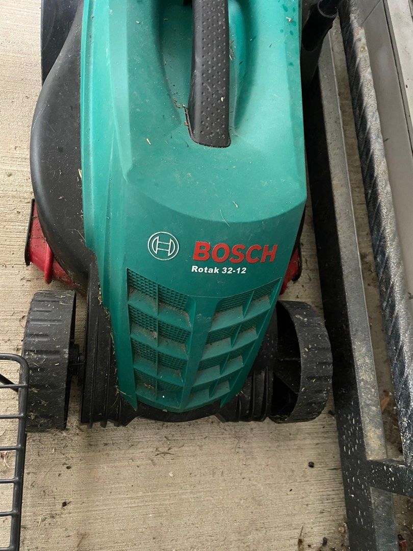 Bosch Green Rotak 32-12, Furniture & Home Living, Gardening, Gardening ...