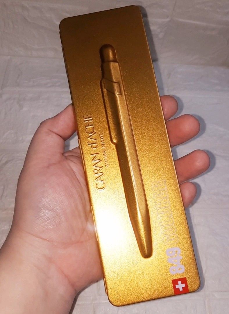 Caran d'Ache 849 Goldbar Etui BP ~ 't