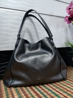 Coach edie shoulder bag 31 with horse and carriage top