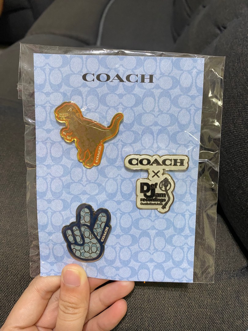 COACH Pin, Women's Fashion, Jewelry & Organisers, Brooches on Carousell COACH Pin, Women's Fashion, Jewelry & Organisers, Brooches on Carousell