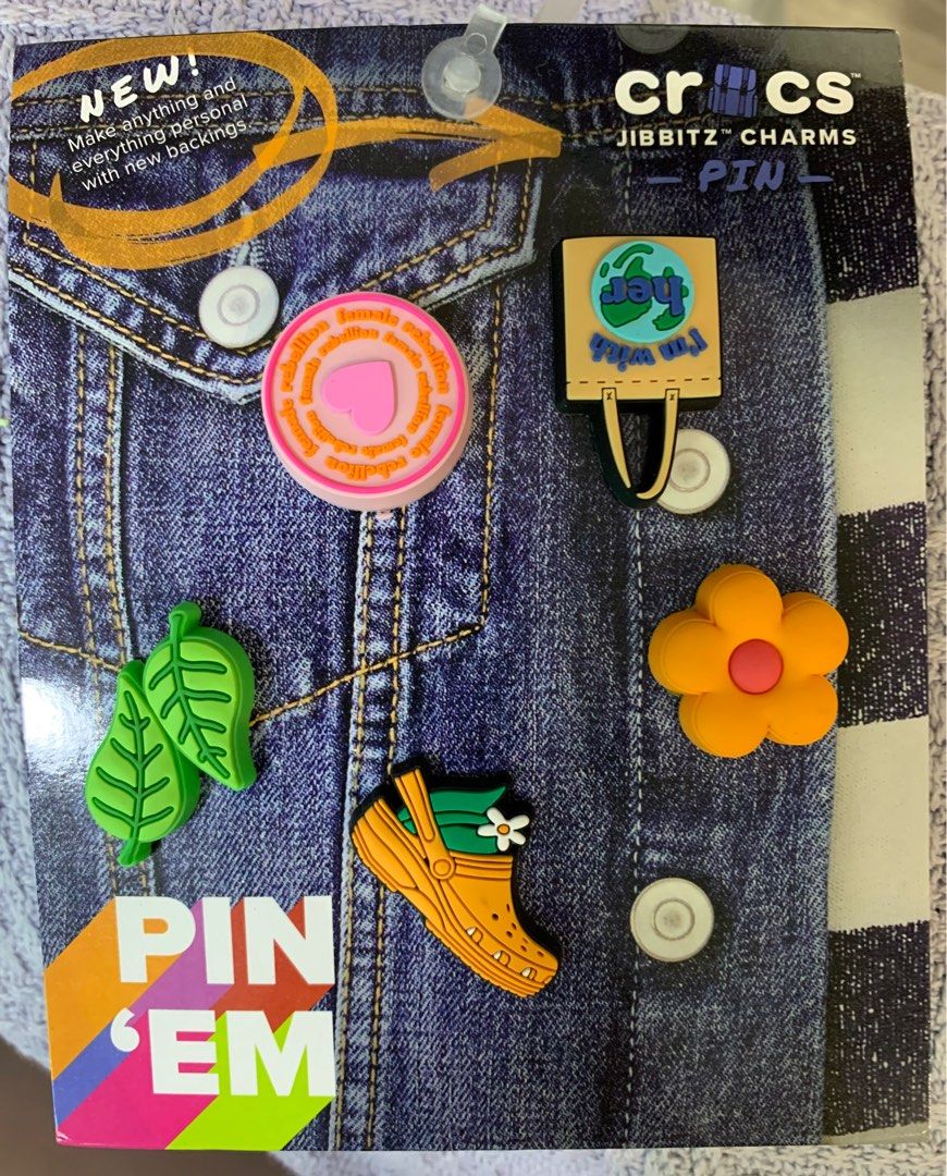 Crocs Jibbitz charm Pins (5 Pack), Women's Fashion, Watches