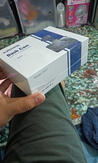 Dashcam m27 azdome bnew for sale,with 128gb memory card,