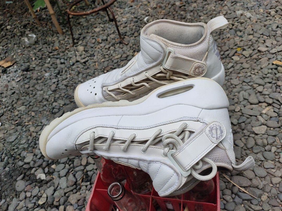 dennis rodman nike air shake ndestrukt